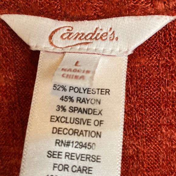 Open Cardigan Sweater with faux suede look Pockets button accents sides - Picture 6 of 7